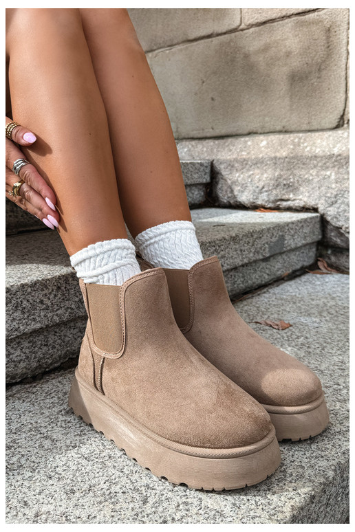 botas de neve para mulheres com plataforma Big Star UU274173 na cor areia