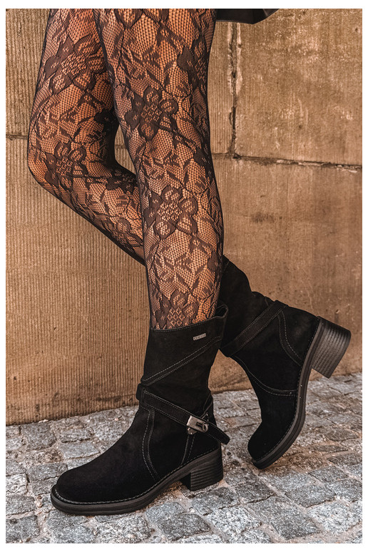 botins isolados para mulheres Big Star UU274608 na cor preta