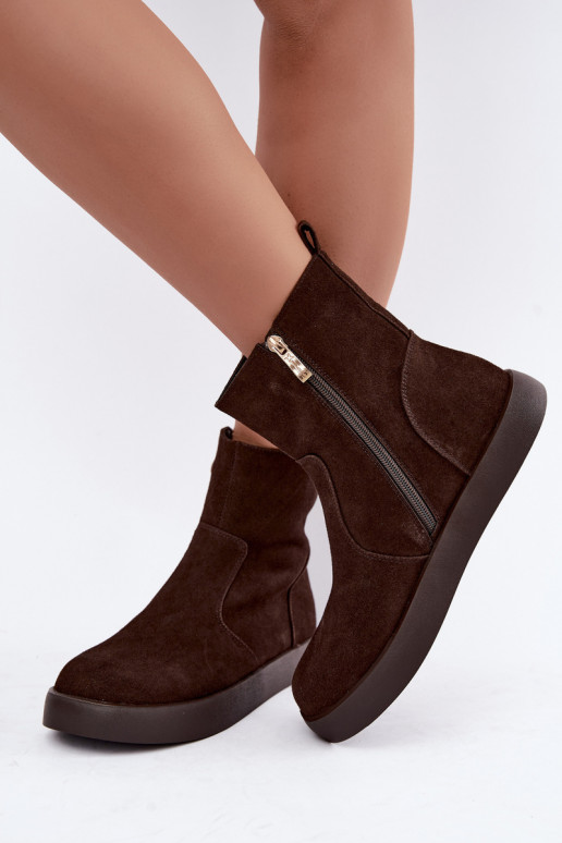 Sapatos de camurça isolados para mulheres Tai turiciejka K7800-02 cor chocolate