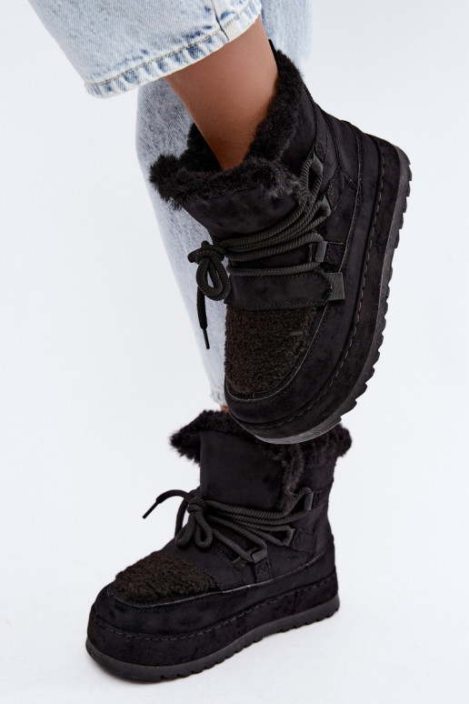 Botas de inverno pretas com atacadores na plataforma Coraliah