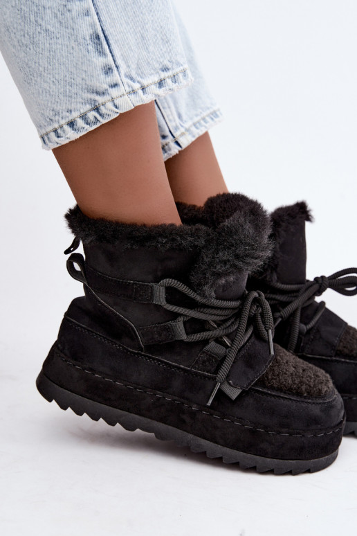 Botas de inverno pretas com atacadores na plataforma Coraliah