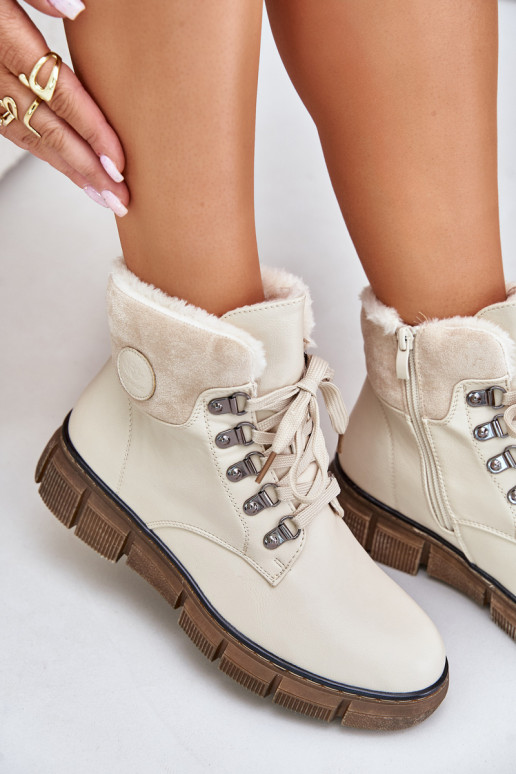 Botins isolados em areia feminino Mevanisa