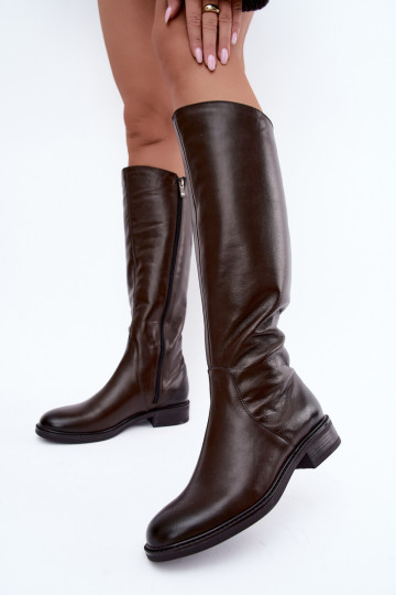 Botas femininas de couro até o joelho com saltos largos isoladas Zazoo 70163 chocolate