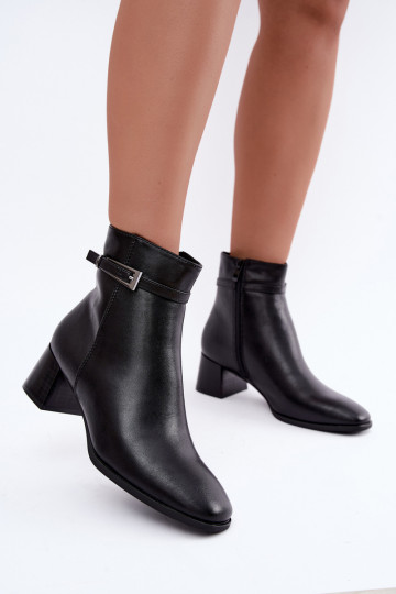 Botins isolados em couro para mulheres com fivelas Sergio Leone BT-34 pretos