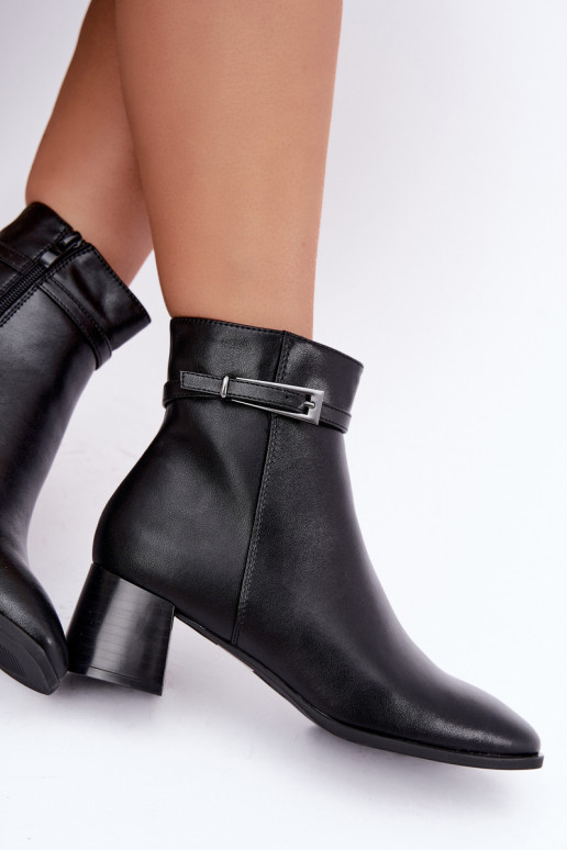Botins isolados em couro para mulheres com fivelas Sergio Leone BT-34 pretos