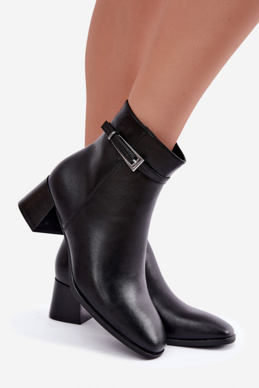 Botins isolados em couro para mulheres com fivelas Sergio Leone BT-34 pretos