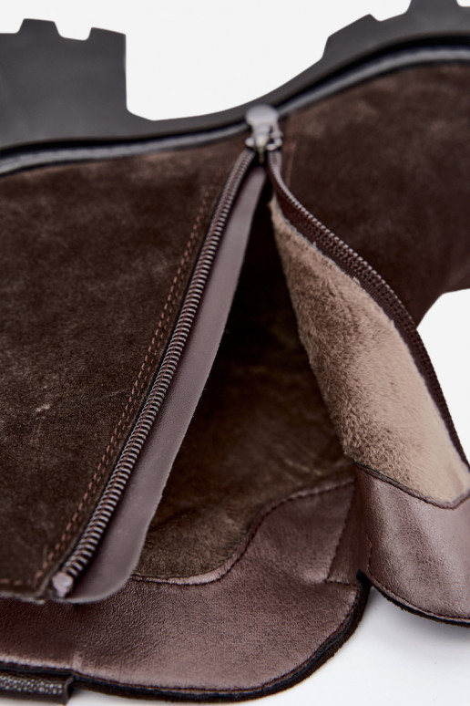 Sapatos isolados em camurça sintética com saltos T.Sokolski SH Z26-428 chocolate