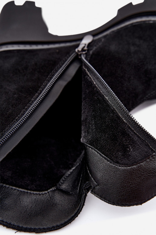 Sapatos isolados em camurça sintética com saltos T.Sokolski SH Z26-428 preto