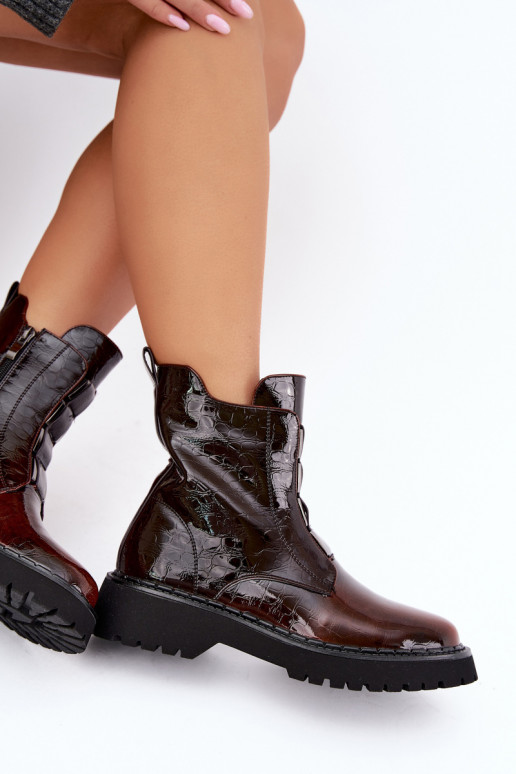 Botins isolados femininos com efeito verniz T.Sokolski Z26-501 castanho