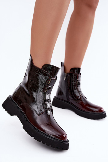 Botins isolados femininos com efeito verniz T.Sokolski Z26-501 bordô