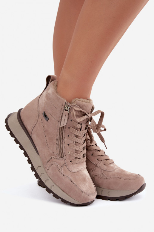 Botins isolados femininos em camurça sintética cor areia Alirella