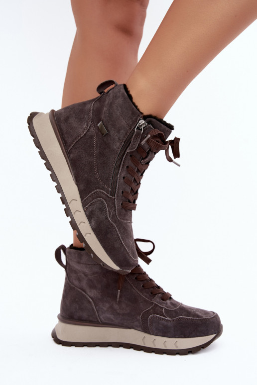 Botins isolados femininos em camurça sintética cor cinza Alirella
