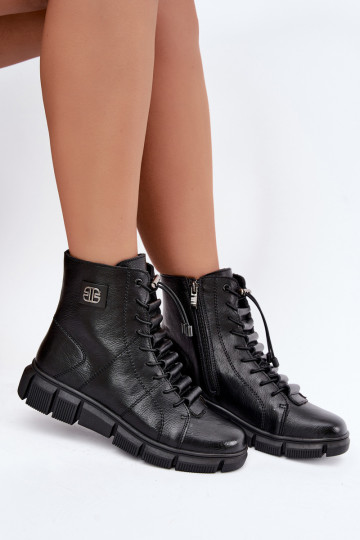 Botins isolados femininos em couro sintético cor preta Savelia