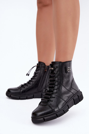 Botins isolados femininos em couro sintético cor preta Savelia 2