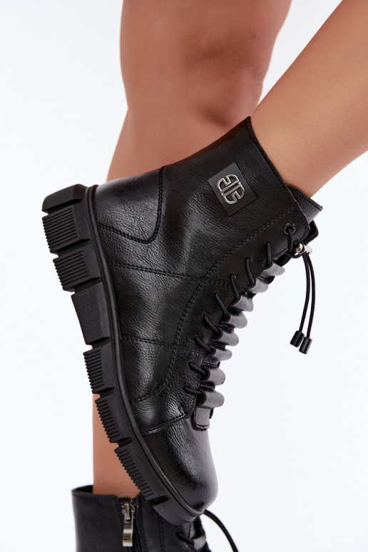 Botins isolados femininos em couro sintético cor preta Savelia