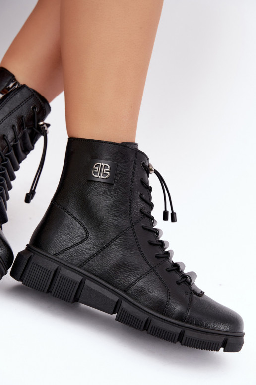 Botins isolados femininos em couro sintético cor preta Savelia