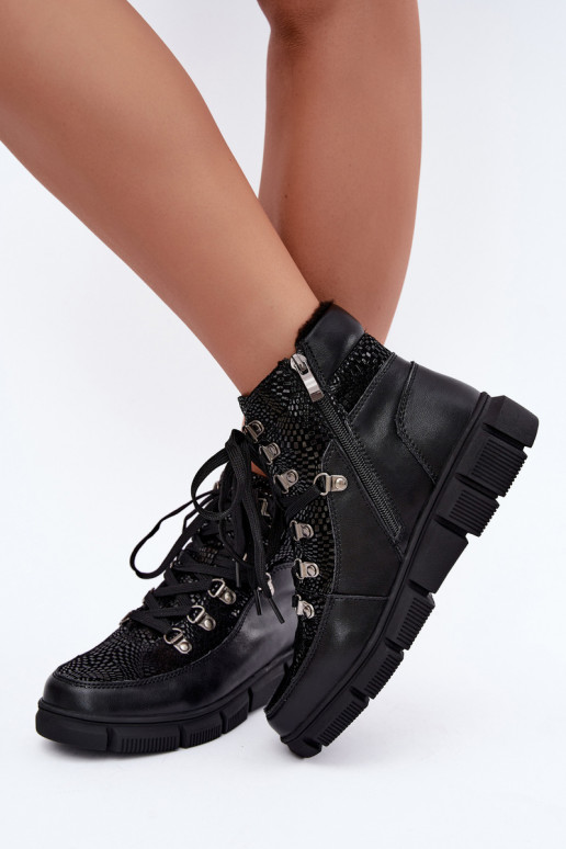 Botins isolados femininos em couro sintético cor preta INanelia