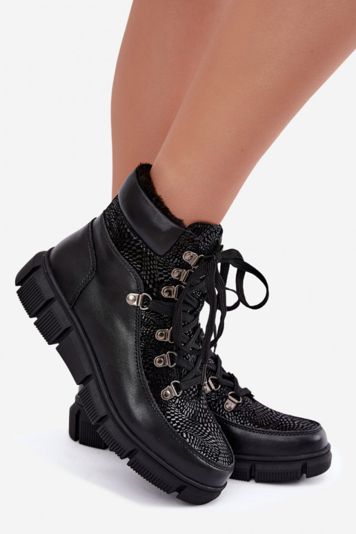 Botins isolados femininos em couro sintético cor preta INanelia