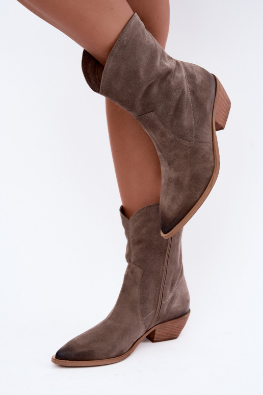 Botas isoladas de camurça sintética estilo cowboy Zazoo 4311 na cor areia