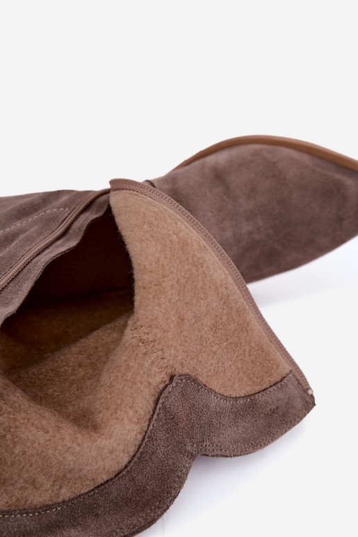 Botas isoladas de camurça sintética estilo cowboy Zazoo 4311 na cor areia