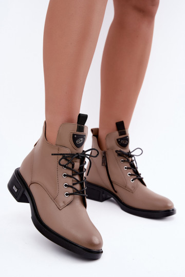 Botins de couro com ornamentos Vinceza 133145 na cor areia