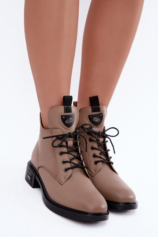 Botins de couro com ornamentos Vinceza 133145 na cor areia