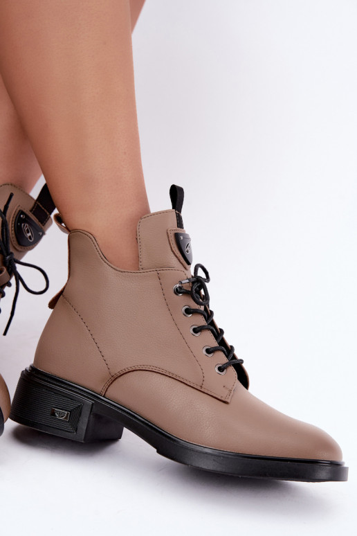 Botins de couro com ornamentos Vinceza 133145 na cor areia