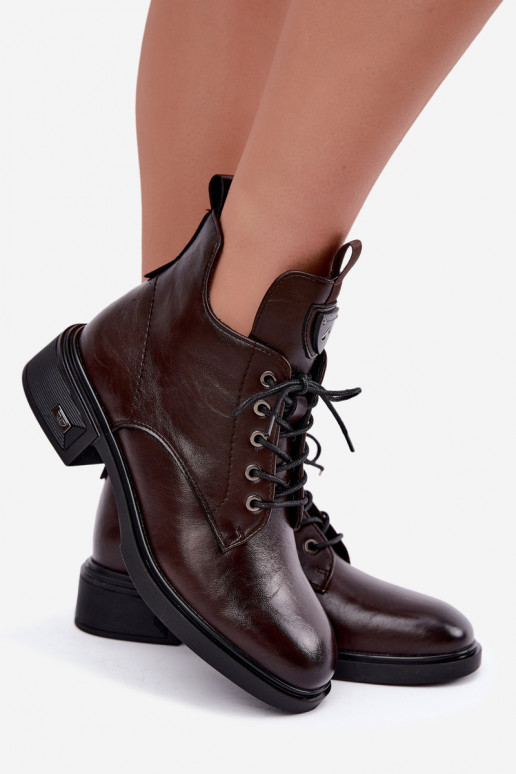 Botins de couro com ornamentos Vinceza 133145 na cor chocolate