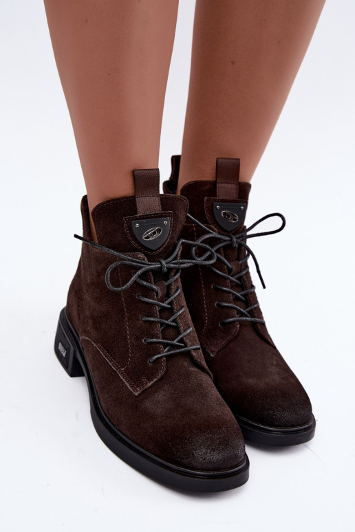 Botas isoladas de camurça sintética com ornamentos Vinceza Czekolado