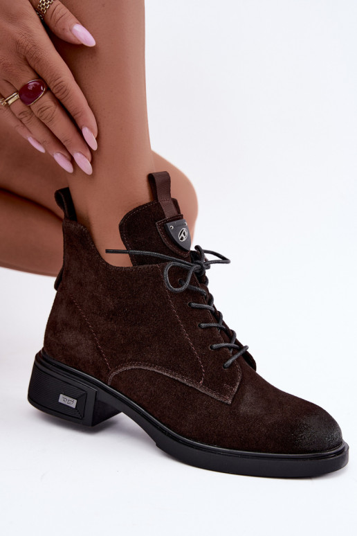 Botas isoladas de camurça sintética com ornamentos Vinceza Czekolado