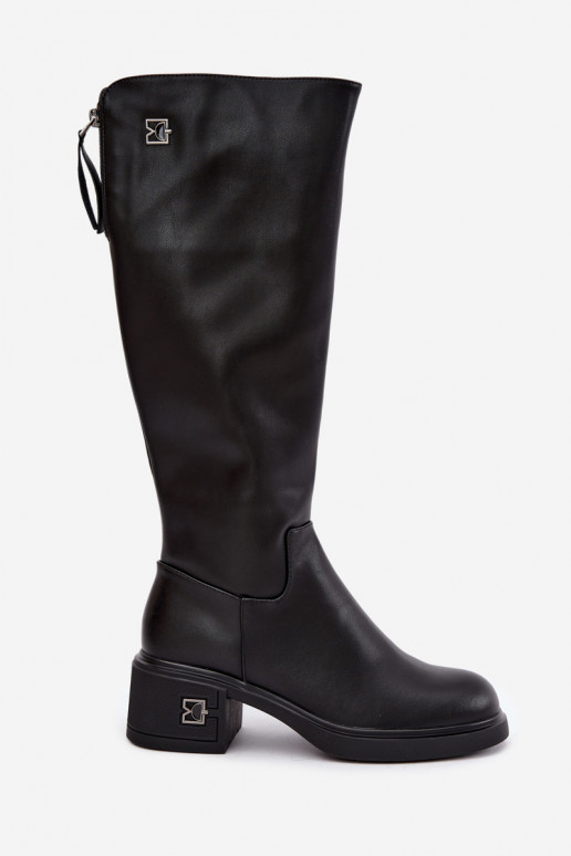 Botas altas isoladas de couro natural Vinceza pretas
