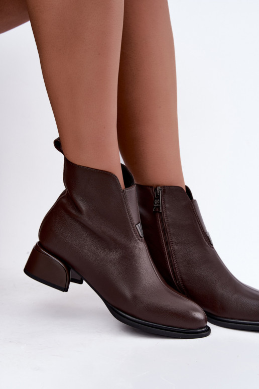 Botins isolados femininos de couro natural com saltos baixos Vinceza Czekolado