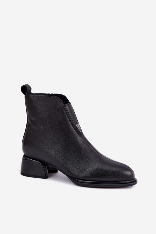 Botins isolados femininos de couro natural com saltos baixos Vinceza pretos