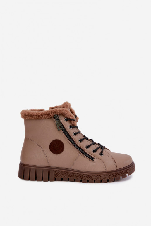 Botins femininos isolados em couro natural Vinceza 133123 na cor areia