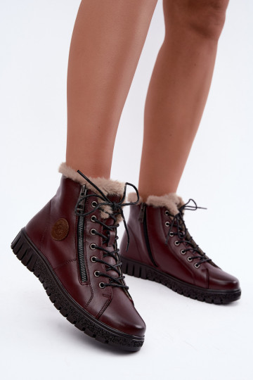 Botins femininos isolados em couro natural Vinceza 133123 na cor bordô 2