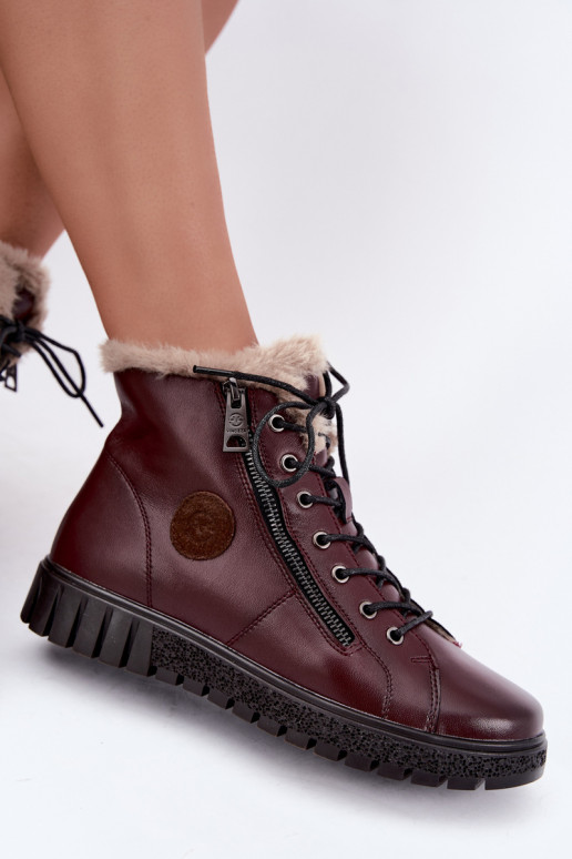 Botins femininos isolados em couro natural Vinceza 133123 na cor bordô