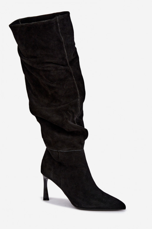 Botas altas em camurça sintética Slouchy com saltos finos Vinceza 89170 na cor preta