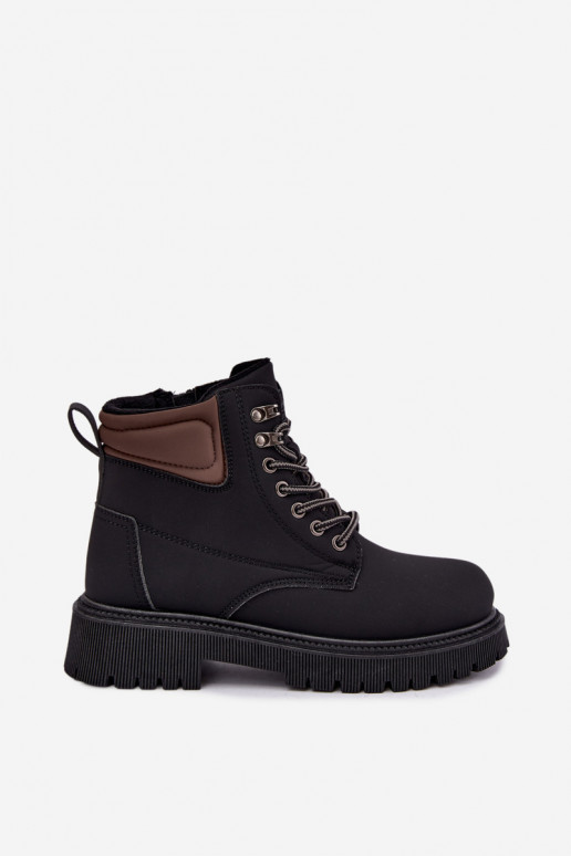 Sapatos femininos isolados, pretos Sarvella