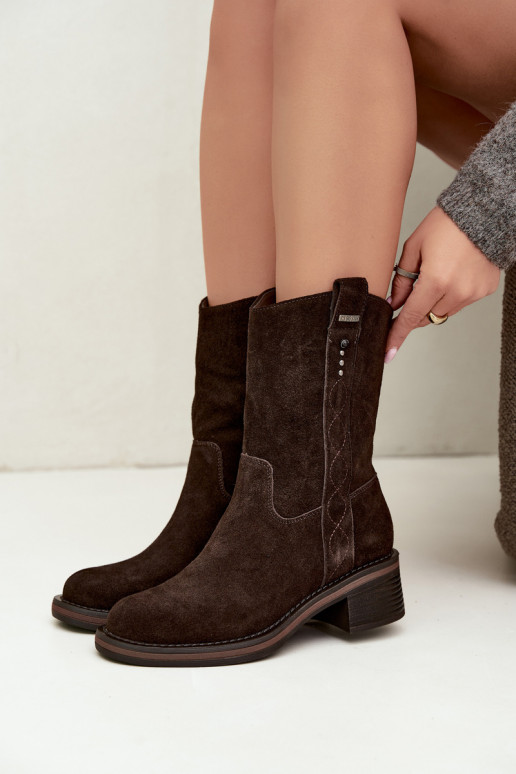 Botins isolados em camurça sintética Big Star UU274607 cor chocolate