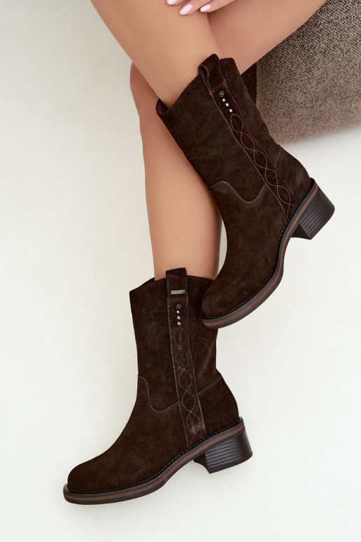 Botins isolados em camurça sintética Big Star UU274607 cor chocolate