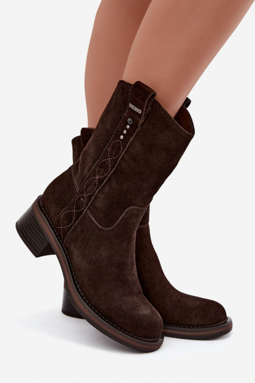 Botins isolados em camurça sintética Big Star UU274607 cor chocolate