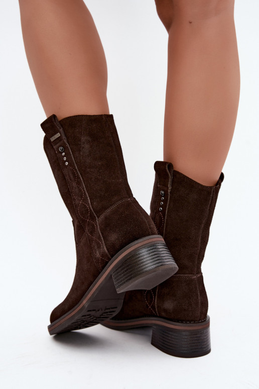 Botins isolados em camurça sintética Big Star UU274607 cor chocolate