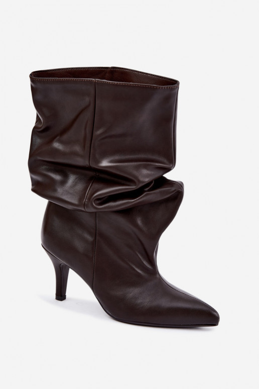 Um modelo atraente Botas femininas Typu Slouchy com salto CzekoladoParae Gelra