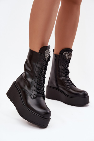 Botins de couro femininos com ornamentos forrados em preto Ulrika