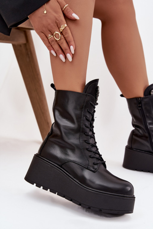 Botins de couro femininos com ornamentos forrados em preto Ulrika