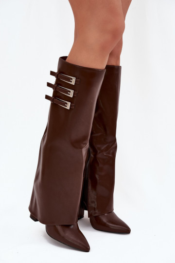 Botas altas femininas com salto e cano de amarração, tiras com fivelas na cor chocolate Nirisa