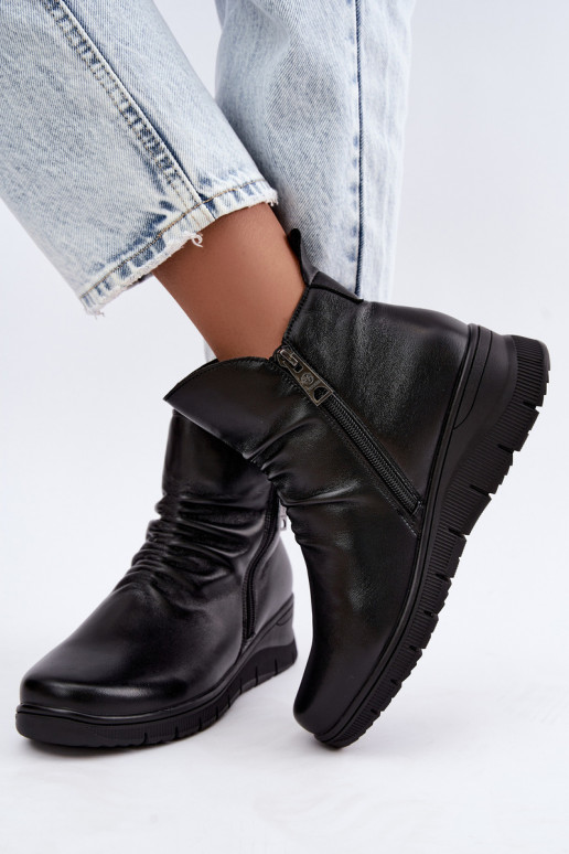 Botins quentes com plataforma e babados Vinceza 133117 pretos