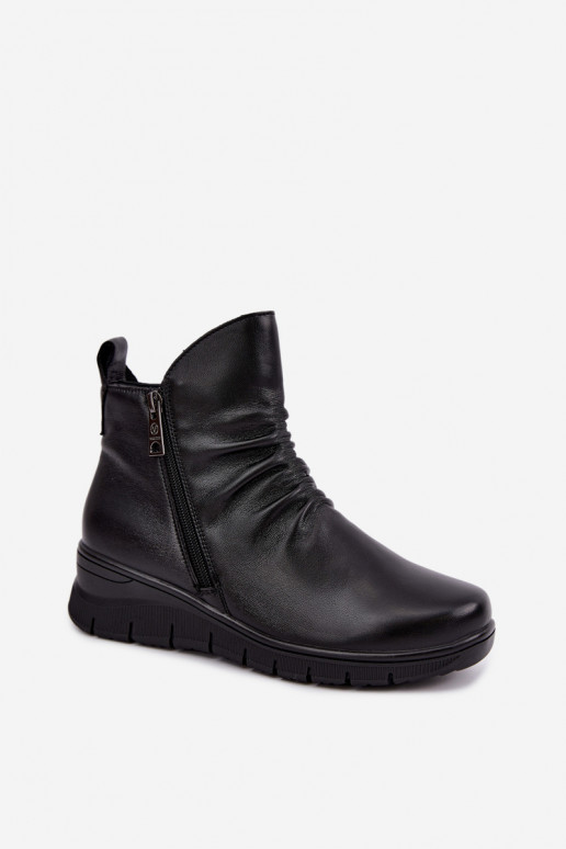 Botins quentes com plataforma e babados Vinceza 133117 pretos