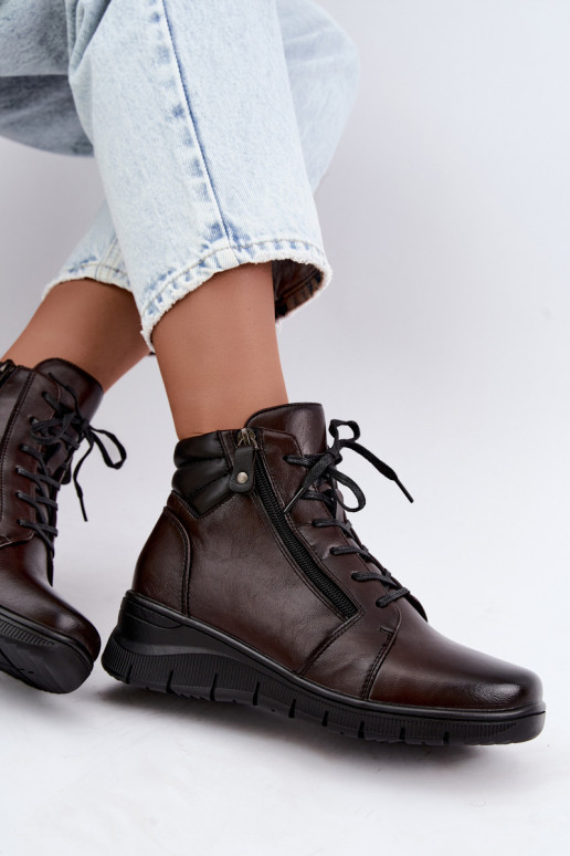 Botins de couro femininos com plataforma, isolados Vinceza 39963 na cor chocolate