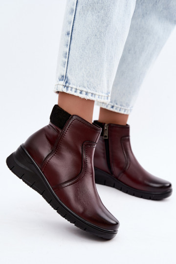 Botins de couro isolados com plataforma Vinceza 133116 na cor bordô 2